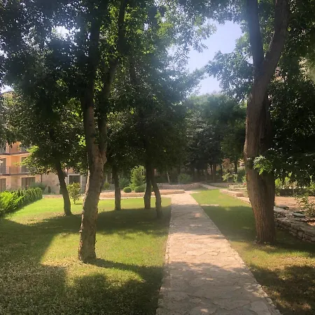 Apartman Rabi Park *