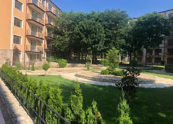 Rabi Park * וארנה